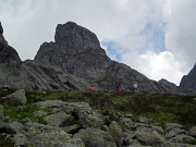 39 sulla dx Torre Maria o del Lago (2359 m.)...